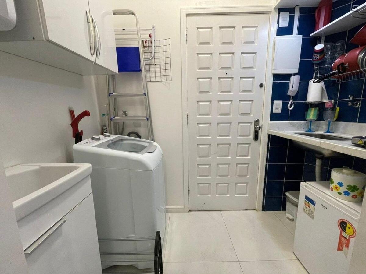 Studio Na Quadra Da Praia De Copacabana Rio de Janeiro Bagian luar foto